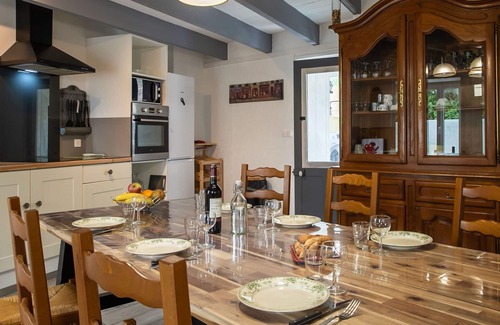 Plounevez-Lochrist House | Wonderful private villa for 5 people with WIFI, TV, patio and parking