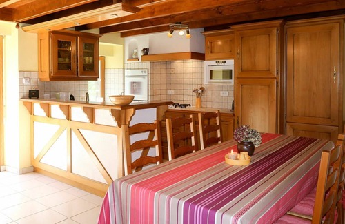 Ploulech House | Wonderful private villa for 6 people with WIFI, TV, terrace, pets allowed and parking