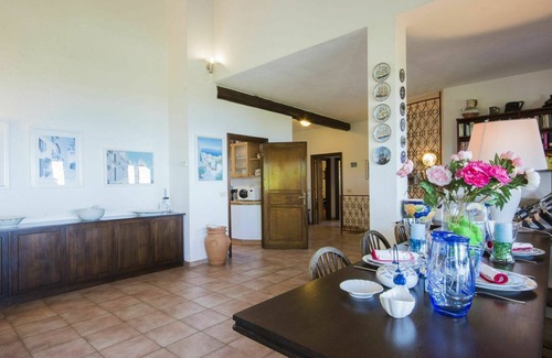 Ansedonia Villa | Wonderful private villa for 11 guests with WIFI, TV, terrace, pets allowed and parking