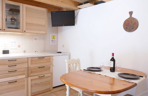 Malvaglia House | Wonderful private villa for 2 guests with TV, balcony and parking
