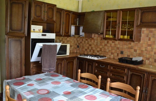 Pionnat House | Wonderful private villa for 8 people with A/C, WIFI, TV, terrace, pets allowed and parking