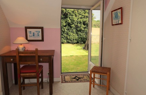 Ploumilliau House | Wonderful private villa for 5 people with WIFI, pool, TV, terrace and parking