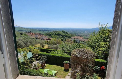 Ciciana Villa | Wonderful private villa with private pool, WIFI, veranda and panoramic view, close to Lucca