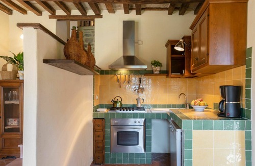 Pieve di Chio House | Wonderful private villa for 12 people with WIFI, private pool, TV, terrace, pets allowed and par.