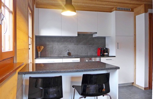 Moleson House | Wonderful private villa for 6 guests with WIFI, TV, patio, pets allowed, panoramic view and park.