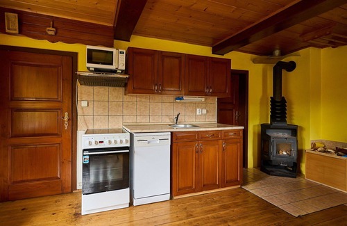 Jesenny House | Wonderful private villa with WIFI, private pool, TV, terrace, pets allowed, panoramic view, parking