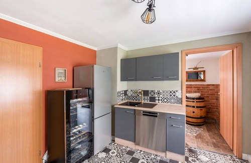 Oybin House | Wonderful private villa for 10 people with hot tub, WIFI, TV, patio and pets allowed