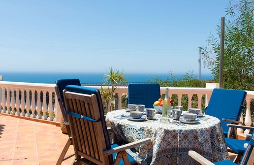 Maro Villa | Wonderful private villa with private pool, WIFI, A/C, TV, patio, panoramic view and parking