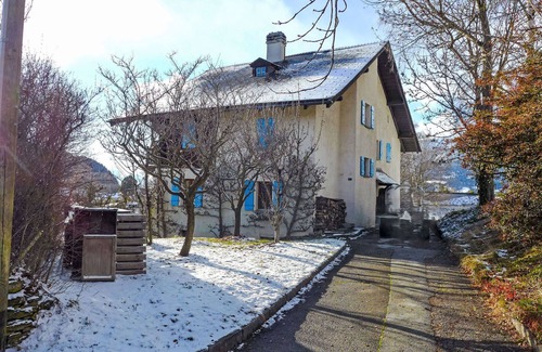 Lens House | Wonderful private villa for 10 guests with WIFI, TV, balcony and panoramic view