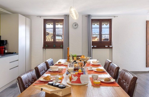 Manno House | Wonderful private villa for 6 people with WIFI, TV, patio, panoramic view and parking