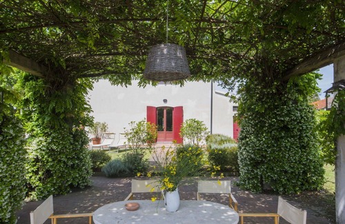 Lari Villa | Wonderful private villa for 9 people with WIFI, TV and patio