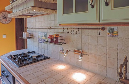 Matulji House | Wonderful private villa with WIFI, hot tub, private pool, A/C, TV, patio and pets allowed