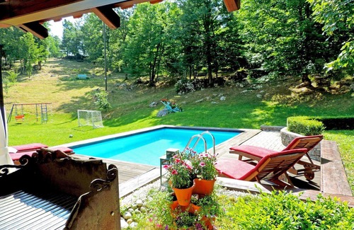 Matulji House | Wonderful private villa with WIFI, hot tub, private pool, A/C, TV, patio and pets allowed