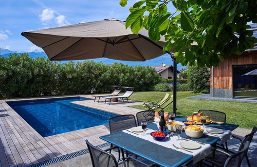 Colico Piano Villa | Wonderful private villa with private pool, hot tub, WIFI, A/C, TV, patio and pets allowed