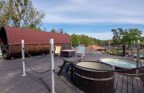 Grunwald House | Wonderful private villa with hot tub, WIFI, TV, terrace, pets allowed and panoramic view