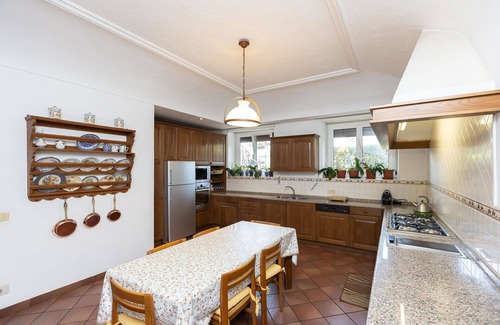 Quartiere XV Della Vittoria Villa | Wonderful private villa with hot tub, A/C, WIFI, private pool, TV, panoramic view and parking