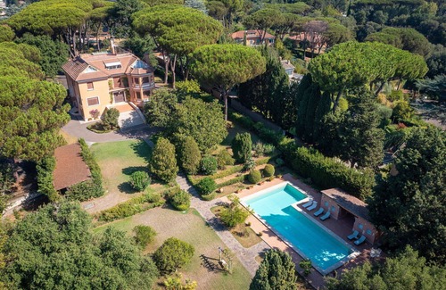 Quartiere XV Della Vittoria Villa | Wonderful private villa with hot tub, A/C, WIFI, private pool, TV, panoramic view and parking