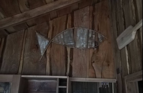 Pucon House | Wonderful rustic cabin 2, with native logs, on the banks of the Trancura River