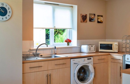 Umberleigh House | Wonderful villa for 4 guests with balcony and pets allowed