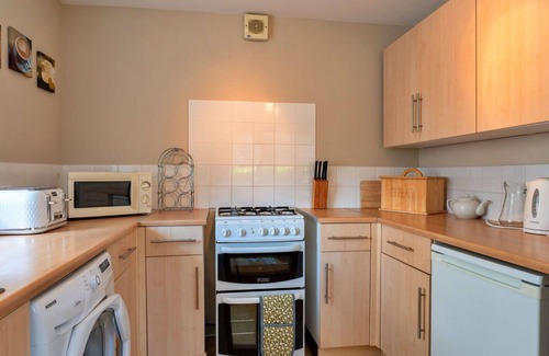 Umberleigh House | Wonderful villa for 4 guests with balcony and pets allowed
