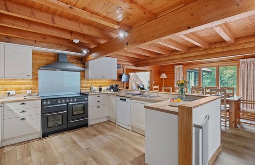 Torlundy House | Wonderful villa for 10 guests with WIFI and pets allowed