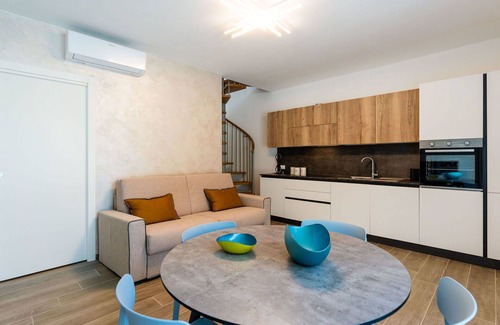 Villanova d'Albenga House | Wonderful villa for 4 people with A/C, WIFI, TV, patio and pets allowed