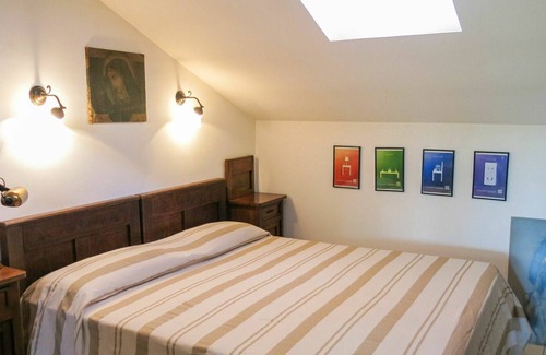 Asti House | Wonderful villa for 2 guests with WIFI, A/C, TV, terrace and parking