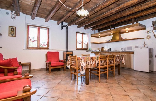 San Giovanni al Natisone House | Wonderful villa for 4 guests with WIFI, A/C, TV, patio and parking