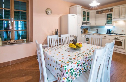 Sibenik Old Town House | Wonderful villa for 5 people with A/C, WIFI, TV, terrace and parking