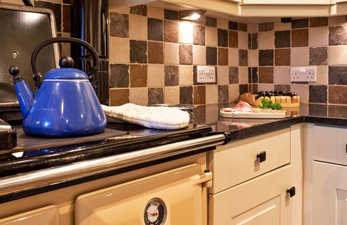 Bretherdale House | Wonderful villa for 8 people with WIFI, TV and parking