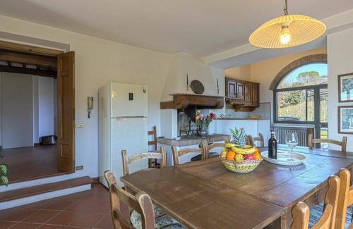 Scandicci House | Wonderful villa for 12 guests with private pool, WIFI, TV, terrace, pets allowed and panoramic .