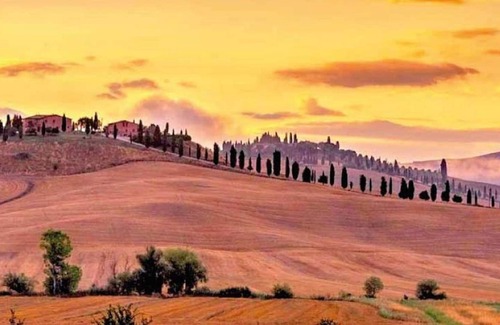 Asciano Villa | Wonderful villa for 6 guests with pool, WIFI, TV, pets allowed and parking