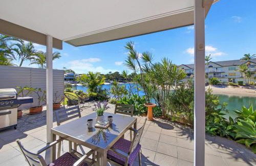 Mooloolaba Apartment | Wonderful Waterfront Apartment with Pool