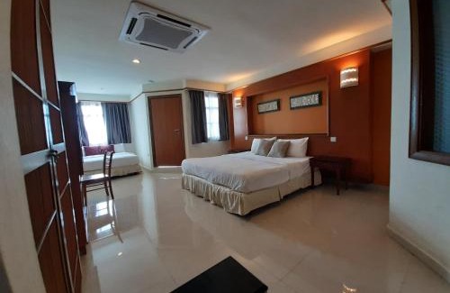Taman Tanjung Ski Chalet | Wonderland Premium Tower Full Seaview PD