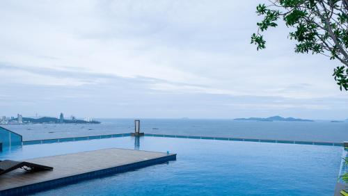 North Pattaya Apartment | Wong Amat Tower By Peter