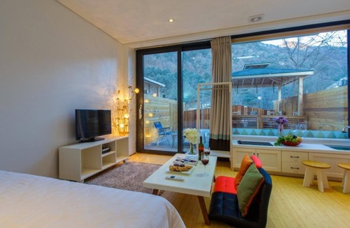 Hoengseong House | Wonju Cloud Pension