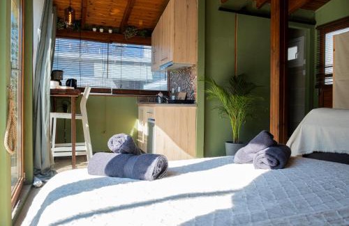 Kalamaria Apartment | Wood Aesthetic Steps from the Sea