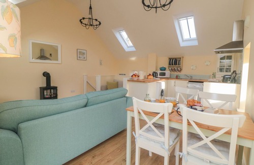 Chop Gate Cottage | WOOD COTTAGE, family friendly, character holiday cottage in Stokesley
