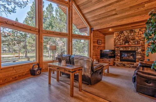 Oregon Water Wonderland House | Wood Duck 5