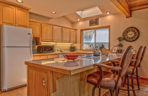 Oregon Water Wonderland House | Wood Duck 5