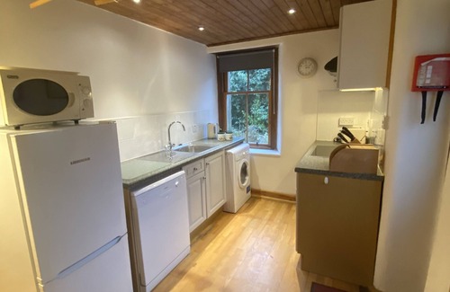West Laroch Cottage | Wood fired Hot Tub