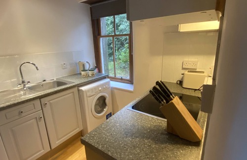 West Laroch Cottage | Wood fired Hot Tub