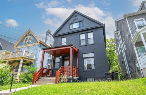 Cincinnati House | Woodburn Villa by Blackhouse
