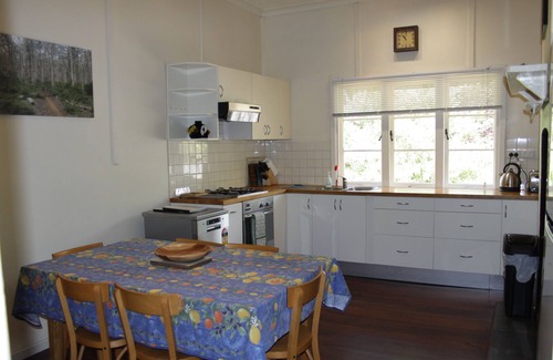 Dwellingup Cottage | Woodcutter's cottage - come to enjoy the bush, peace & quiet