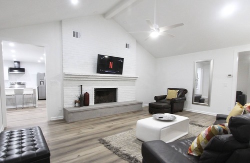 San Antonio House | Wooded Acre Family Retreat! Newly renovated, quiet, 3 bedroom ranch hideaway!