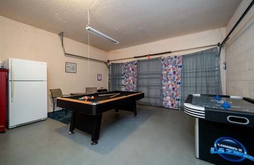 Sandy Ridge House | Wooded View/Game Room/Pool/Close to WDW