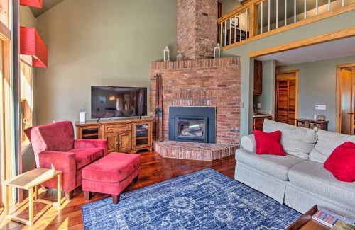Grantham House | Wooded Waterfront Grantham Home Less Than 10 Mi to Ski!