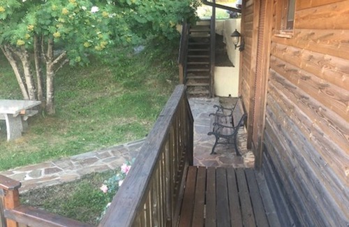 Les Angles Ski Chalet | WOODEN CHALET RENTAL LARGE SHADY LOT www.location-chalet-les-angles.fr