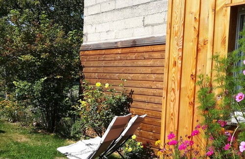 Troyes House | Wooden studio room, quiet, near downtown