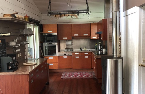 Claouey Villa | Wooden villa, quiet and not overlooked, with swimming pool, jacuzzi and wooded garden
